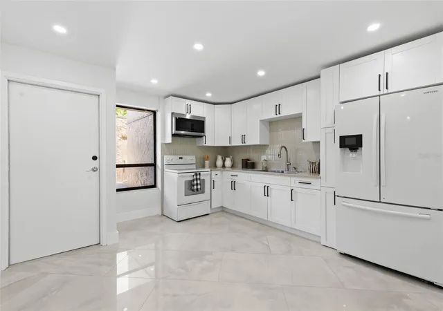 4th image of 2614 Cvs Cay Dr, Clearwater, FL 33760