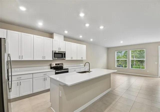 Photo 2 of Townhouse for sale at 1140 Wild Crst Ln, Daytona Beach, FL 32117 | MLS# TB8528864 | Listing updated on 2026-09-23