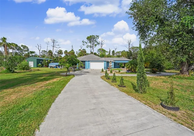 Photo 1 of Single family home for sale at 2007 61st Street, Sarasota, FL 34243 | MLS# A4699905 | Listing updated on 2026-08-27