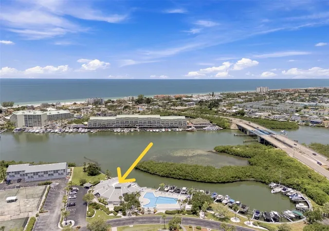 3rd image of 14800 Walsingham Rd #702, Largo, FL 33774 | MLS# TB8529001