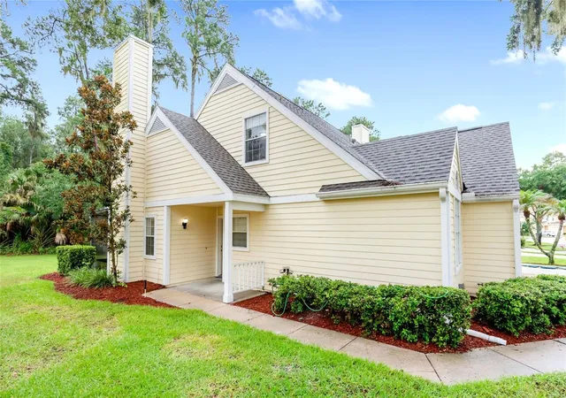 4th image of 3614 Pine Knot Dr, VALRICO, FL 33596