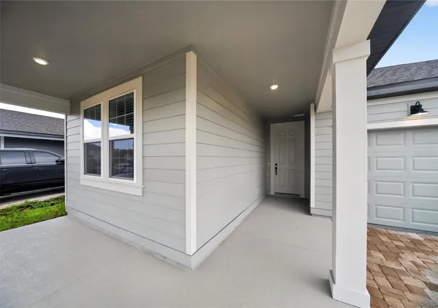 2nd image of 30135 Emerald Forest Dr, Mount Dora, FL 32757 | MLS# TB8529119