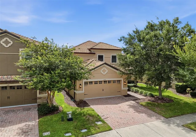 Photo 3 of Single family home for sale at 1499 Rolling Fairway Dr, Davenport, FL 33896 | MLS# O6425069 | Listing updated on 2026-08-28