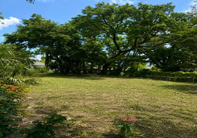 Photo 4 of Land for sale at 2751 3rd Avenue S, Saint Petersburg, FL 33712 | MLS# TB8529246 | Listing updated on 2026-09-07