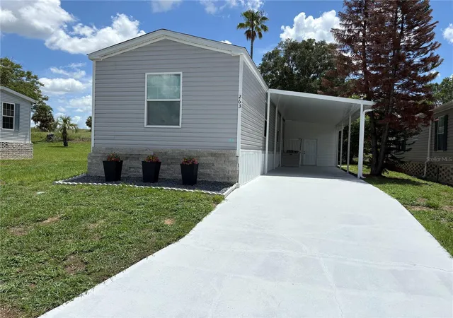 Manufactured home for sale at 263 Edgewood Blvd, Lake Wales, FL 33898 | MLS# P4939316 | Listing updated on 2026-08-17