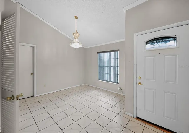Photo 3 of Multi family home for sale at 3205 Laurel Dale Dr, Tampa, FL 33618 | MLS# O6425108 | Listing updated on 2026-10-05