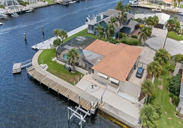 Photo 3 of Single family home for sale at 3154 Trident Ter, New Port Richey, FL 34652 | MLS# W7887649 | Listing updated on 2026-09-02