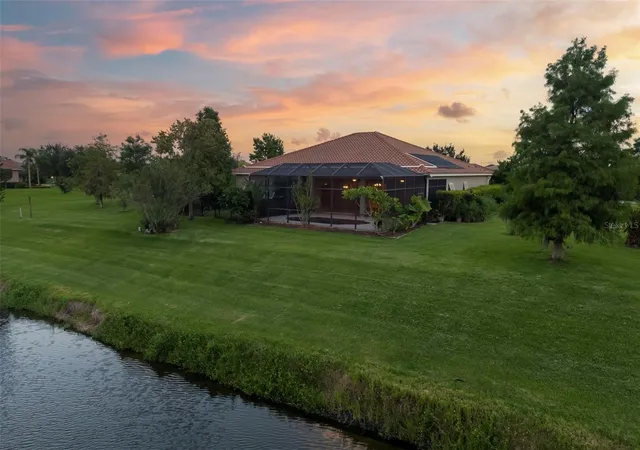 4th image of 8420 Webber Rd, Sarasota, FL 34240 | MLS# A4700038