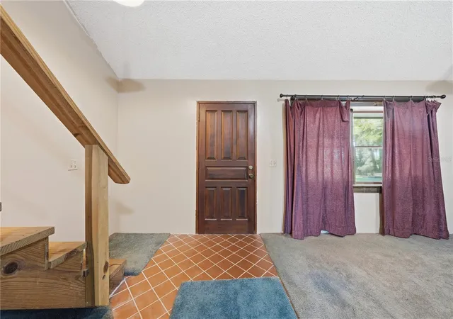 3rd image of 163 E Orange Ave, Pierson, FL 32180 | MLS# V4950213