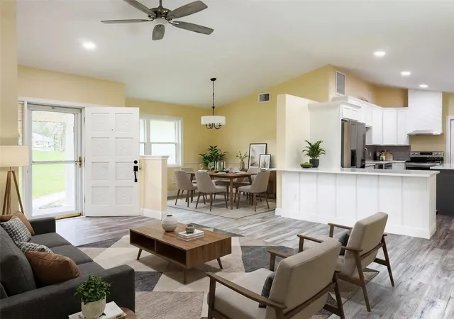 Photo 3 of Single family home for sale at 14522 Southeast 1st Ave Rd, Summerfield, FL 34491 | MLS# V4950224 | Listing updated on 2026-08-16