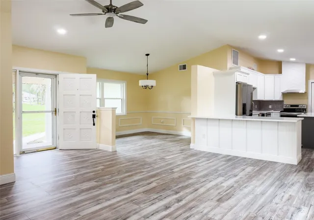 Photo 3 of Single family home for sale at 14522 Southeast 1st Ave Rd, Summerfield, FL 34491 | MLS# V4950224 | Listing updated on 2026-08-16