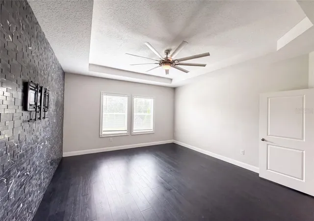 4th image of 1423 Pro Shop Ct, Davenport, FL 33896 | MLS# O6425291