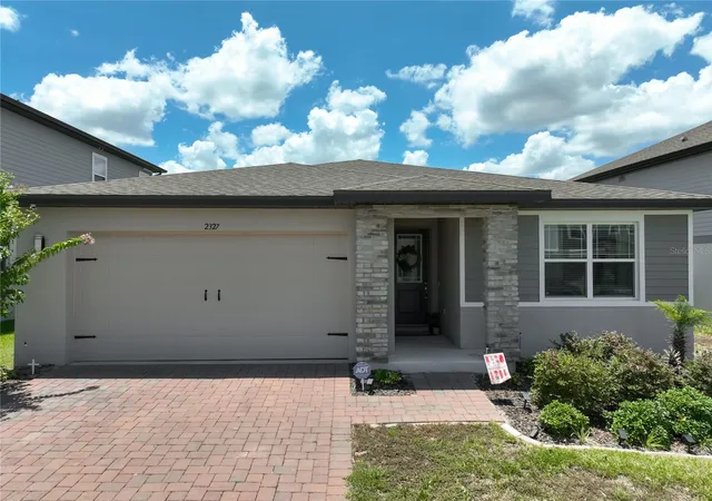 Photo 1 of Sale Pending at 2327 Bear Peak Rd, Clermont, FL 34715 | MLS# G5115128 | Listing updated on 2026-08-29