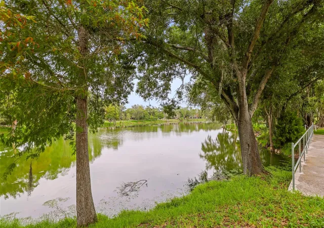 2nd image of 2556 Royal Pines Cir, CLEARWATER, FL 33763