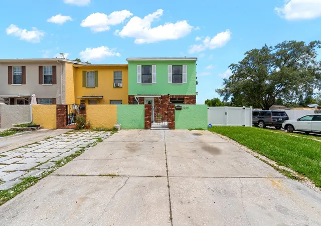 1st image of 5220 Blane Dr, Temple Terrace, FL 33617 | MLS# TB8529587