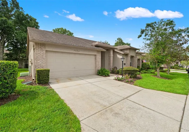 Photo 3 of Sale Pending at 7392 Meadow Brk Ln, Spring Hill, FL 34606 | MLS# W7887684 | Listing updated on 2026-09-02