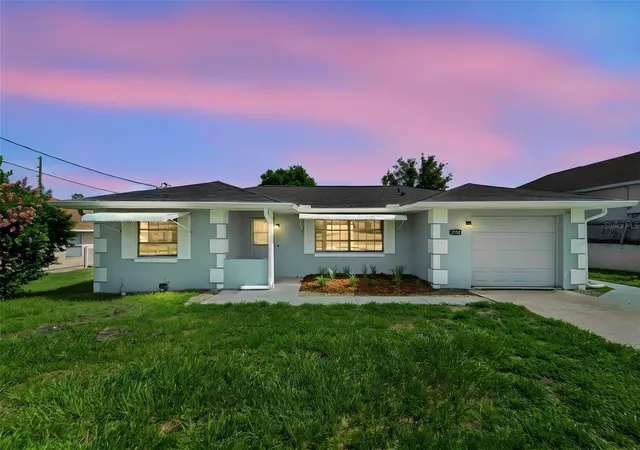 1st image of 1360 N Old Mill Dr, Deltona, FL 32725 | MLS# V4950236