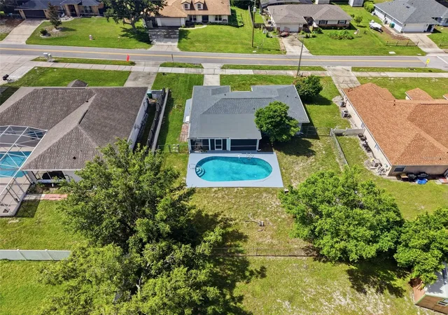 25th image of 1360 N Old Mill Dr, Deltona, FL 32725 | MLS# V4950236