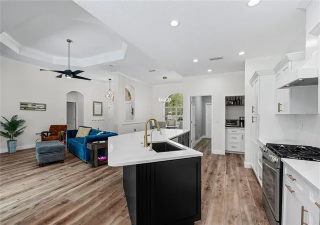 Photo 4 of Single family home for sale at 15410 21st Avenue E, Bradenton, FL 34212 | MLS# A4700127 | Listing updated on 2026-08-28