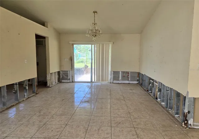 Photo 3 of Sale Pending at 1794 SW 161st Place, Ocala, FL 34473 | MLS# OM728561 | Listing updated on 2026-08-17
