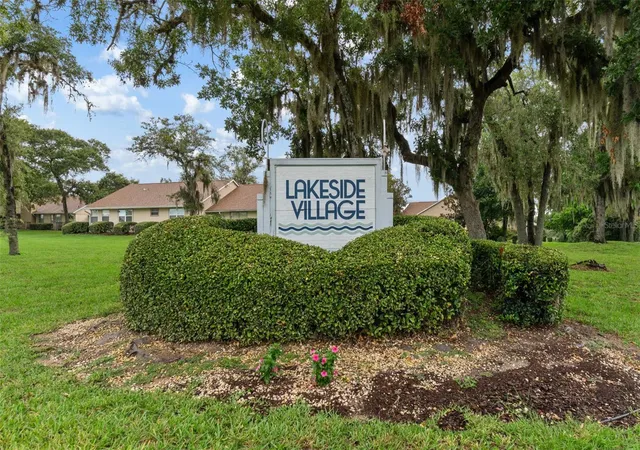 2nd image of 3644 N Laurelwood Loop, Beverly Hills, FL 34465 | MLS# OM728565