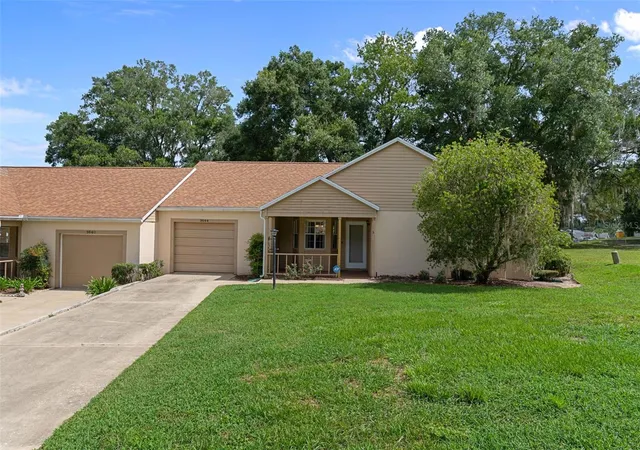 3rd image of 3644 N Laurelwood Loop, Beverly Hills, FL 34465 | MLS# OM728565