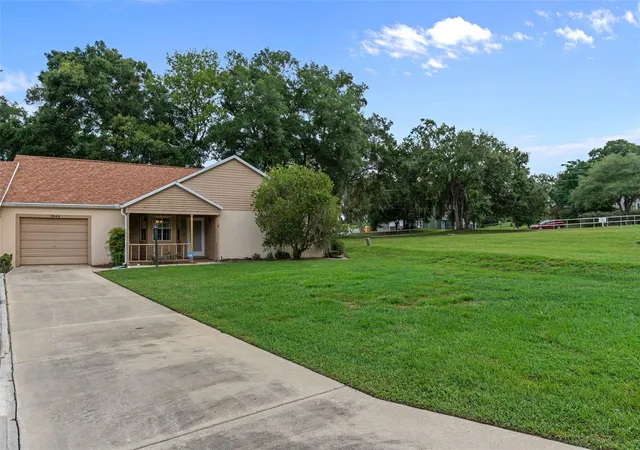 4th image of 3644 N Laurelwood Loop, Beverly Hills, FL 34465 | MLS# OM728565