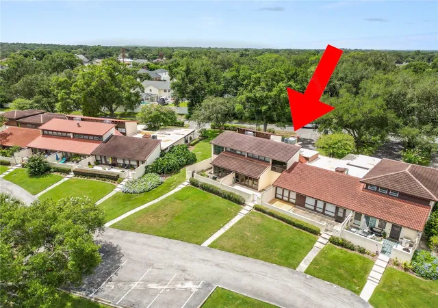 Photo 4 of Condo for sale at 7 Loma Linda #7, Lakeland, FL 33813 | MLS# L4963548 | Listing updated on 2026-08-16