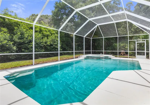 Photo 2 of Single family home for sale at 9 Via Verona, Palm Coast, Fl, FL 32137 | MLS# FC320001 | Listing updated on 2026-10-14