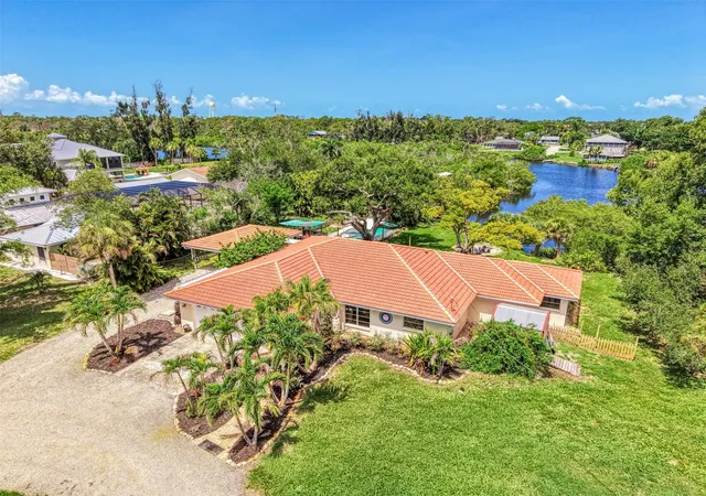 1st image of 140 S Oxford Dr, Englewood, FL 34223 | MLS# A4700199