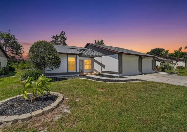 2nd image of 631 Foxwood Blvd #256, Englewood, FL 34223 | MLS# N6145038
