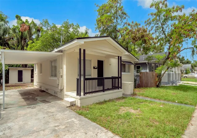 Photo 3 of Single family home for sale at 1213 E 24th Avenue, Tampa, FL 33605 | MLS# TB8529867 | Listing updated on 2026-10-05