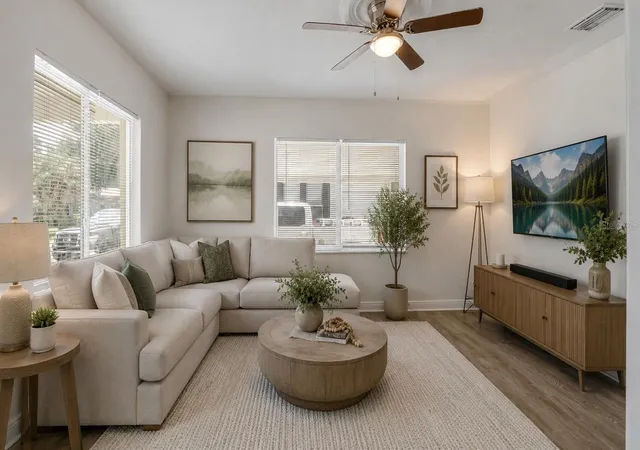 Photo 4 of Single family home for sale at 1213 E 24th Avenue, Tampa, FL 33605 | MLS# TB8529867 | Listing updated on 2026-10-05