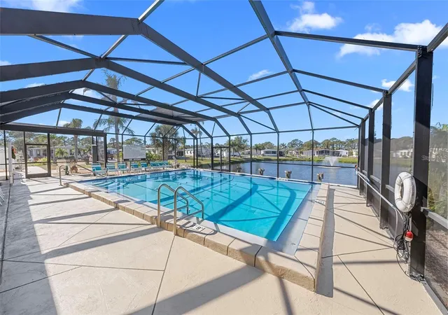 50th image of 195 S Fiji Cir, Englewood, FL 34223 | MLS# D6148105