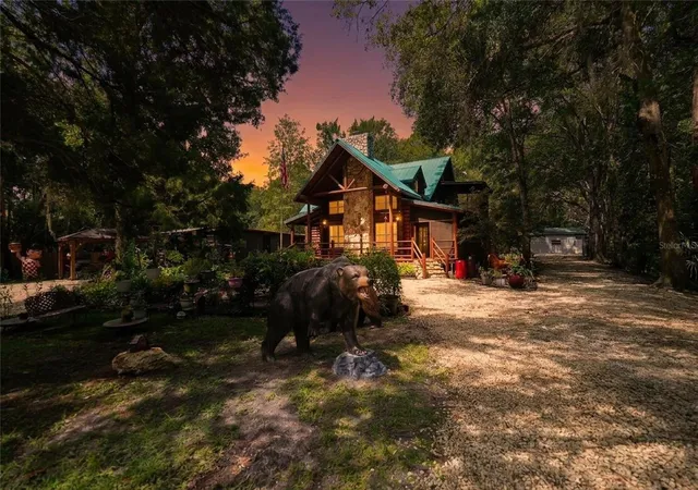 1st image of 8199 W Pinoak Ct, Homosassa, FL 34448 | MLS# C7528472