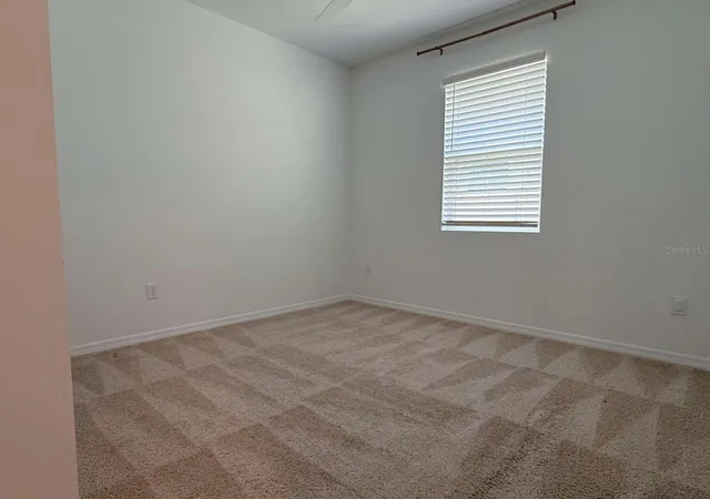 Photo 3 of Single family home for sale at 3081 Ambersweet Pl, Clermont, FL 34711 | MLS# TB8529976 | Listing updated on 2026-10-01