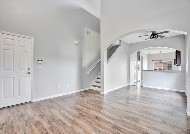 5th image of 864 Park Grove Ct, Orlando, FL 32828 | MLS# O6425823