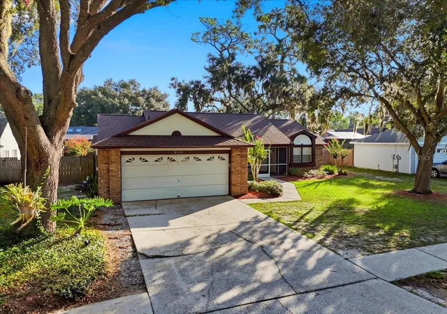 2nd image of 4110 Longfellow Dr, Plant City, FL 33566 | MLS# P4939340