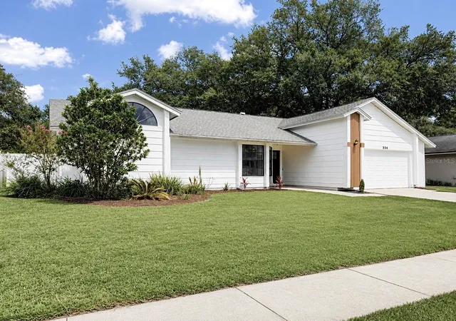 image of 324 Ringwood Cir, Winter Springs, FL 32708 | MLS# O6425839