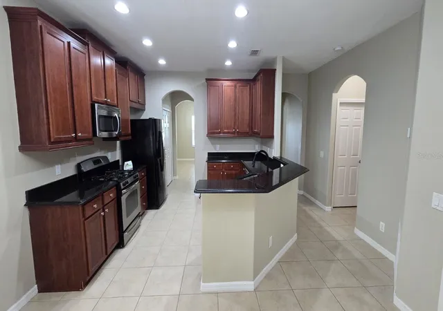 Photo 3 of Sale Pending at 314 Winterside Dr, Apollo Beach, FL 33572 | MLS# TB8530068 | Listing updated on 2026-08-28