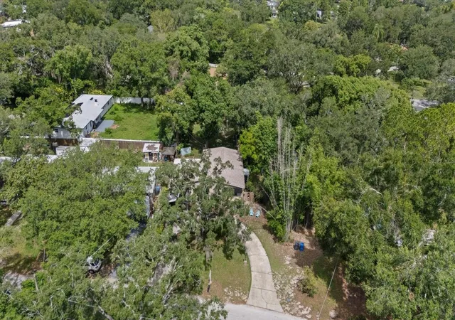 Photo 43 of Single family home for sale at 12510 Noreast Lake Dr, Tampa, FL 33612 | MLS# TB8530078 | Listing updated on 2026-09-02