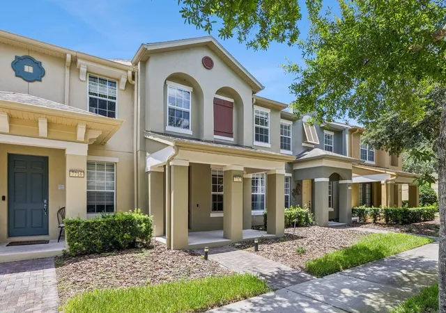Photo 2 of Townhouse for sale at 7712 Fordson Ln, Windermere, FL 34786 | MLS# O6425885 | Listing updated on 2026-08-28