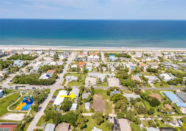 2nd image of 904 S Daytona Ave, Flagler Beach, FL 32136 | MLS# FC320019