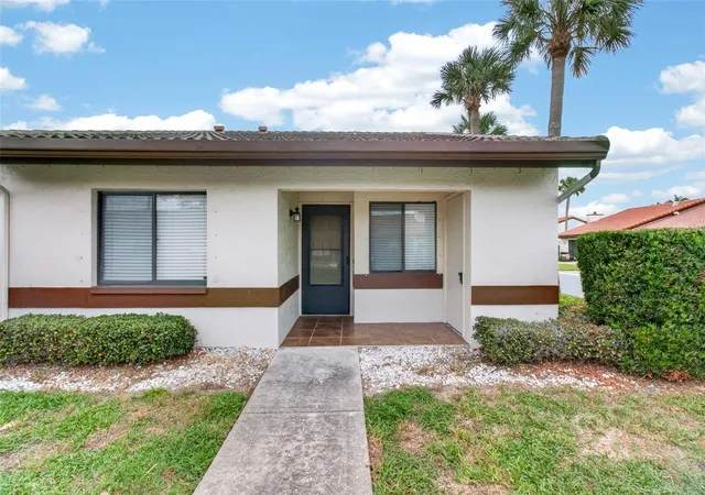 3rd image of 7360 Ulmerton Rd #10D, Largo, FL 33771 | MLS# TB8530118