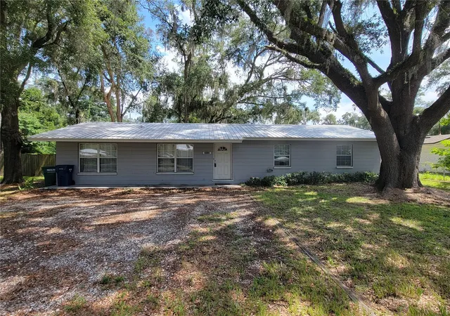 1st image of 26424 Sw 1 St, Newberry, FL 32669 | MLS# GC542034