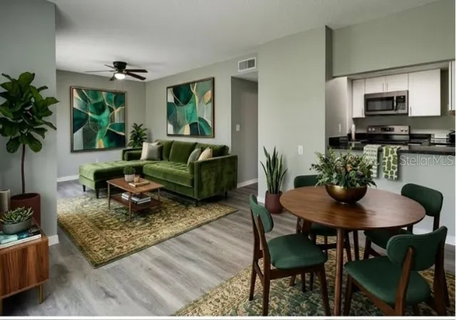 2nd image of 726 Haven Pl #726, Tarpon Springs, FL 34689 | MLS# TB8530134