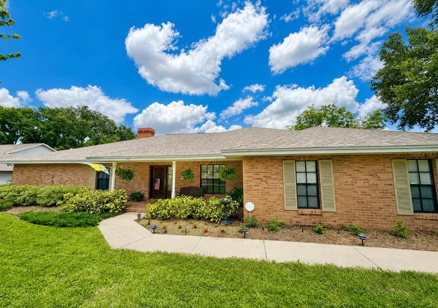 5th image of 411 Summit Chase Dr, Valrico, FL 33594 | MLS# TB8530174