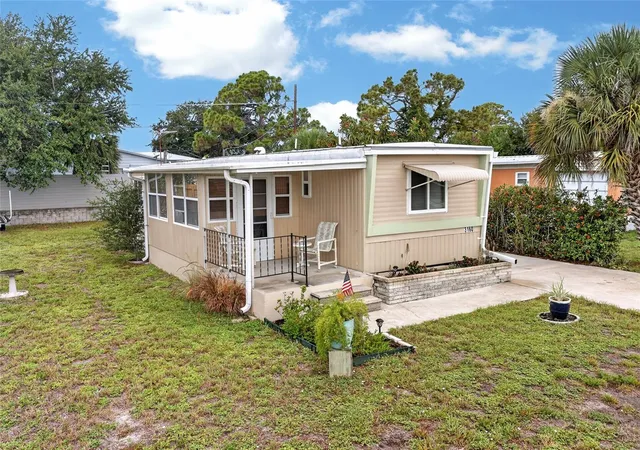 1st image of 3160 10th St, Englewood, FL 34224 | MLS# C7528496