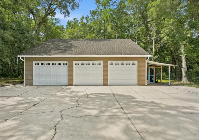 2nd image of 18308 Valor Path, Brooksville, FL 34604 | MLS# W7887749
