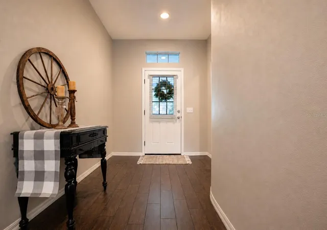 Photo 3 of Single family home for sale at 5029 Torrey Hills Ln, Lutz, FL 33558 | MLS# TB8530221 | Listing updated on 2026-08-27